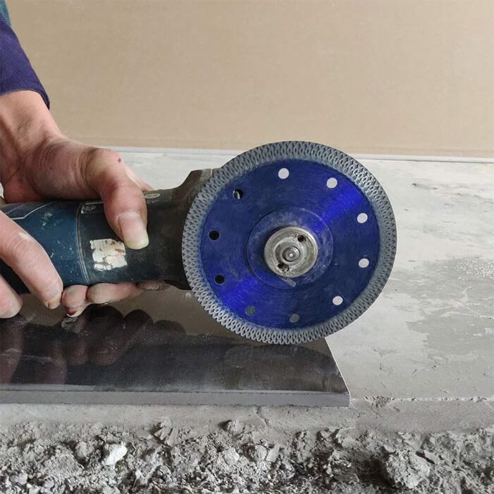 how long should a tile saw blade last