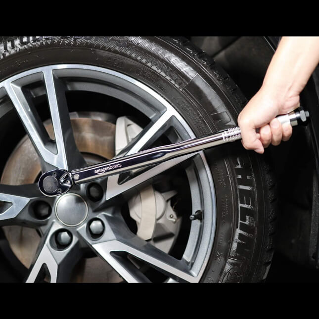 what is a torque wrench