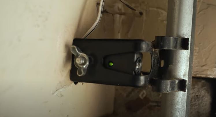 wiring garage door sensors